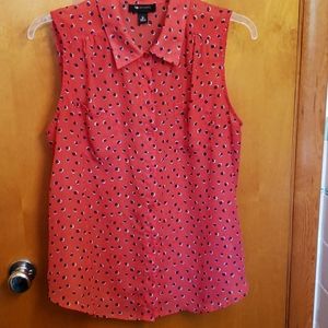 AB Studio sleeveless button down top